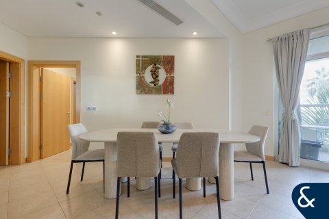 Apartment in Shoreline Apartments, Palm Jumeirah, Dubai 2 bedrooms, 147 sq.m. № 88374 - photo 3