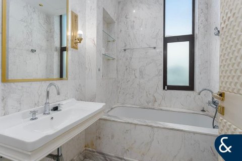 Villa in DAMAC Hills (Akoya by DAMAC), Dubai 6 bedrooms, 1074 sq.m. № 88377 - photo 18