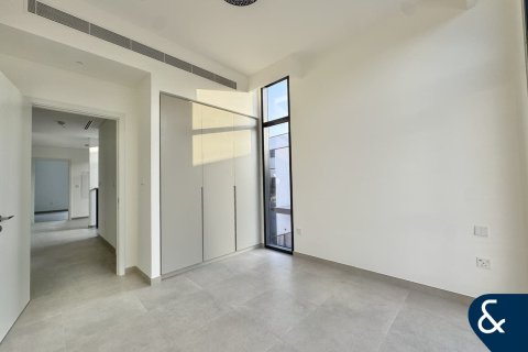 Townhouse in Mudon, Dubai 4 bedrooms, 253 sq.m. № 88378 - photo 11