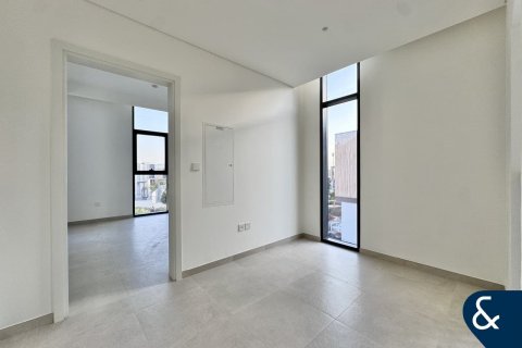 Townhouse in Mudon, Dubai 4 bedrooms, 253 sq.m. № 88378 - photo 13