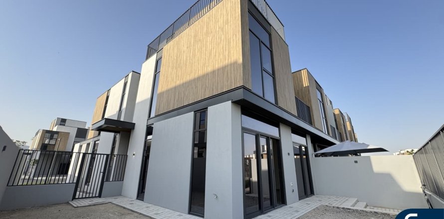 Townhouse in Mudon, Dubai 4 bedrooms, 253 sq.m. № 88378