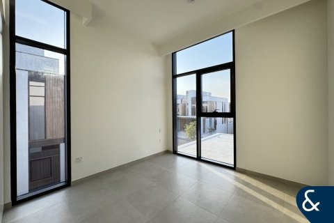 Townhouse in Mudon, Dubai 4 bedrooms, 253 sq.m. № 88378 - photo 10
