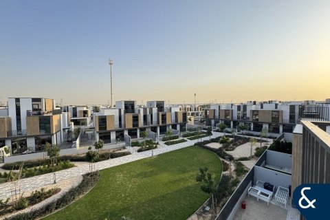 Townhouse in Mudon, Dubai 4 bedrooms, 253 sq.m. № 88378 - photo 17