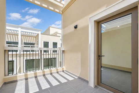 Townhouse in Damac Lagoons, Dubai 4 bedrooms, 206.32 sq.m. № 134049 - photo 6