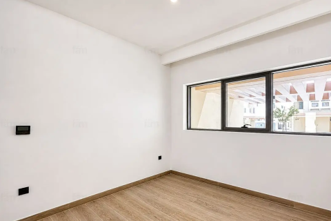 Townhouse in Damac Lagoons, Dubai 4 bedrooms, 206.32 sq.m. № 134049 - photo 10