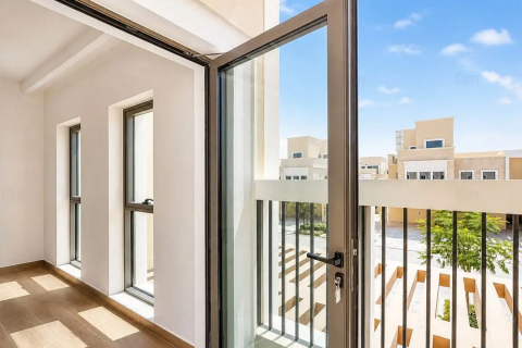 Townhouse in Damac Lagoons, Dubai 4 bedrooms, 206.32 sq.m. № 134049