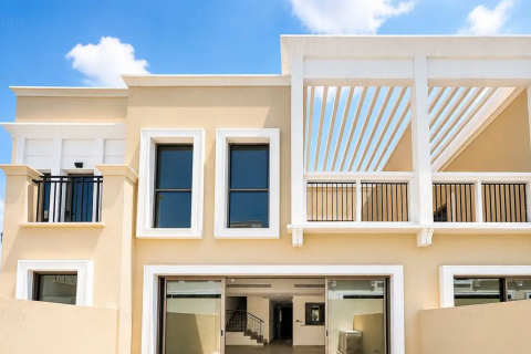 Townhouse in Damac Lagoons, Dubai 4 bedrooms, 206.32 sq.m. № 134049 - photo 4