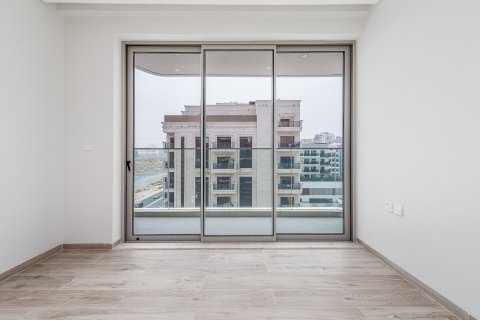 Apartment in Al Warsan, Dubai 4 bedrooms, 196.68 sq.m. № 134051 - photo 10