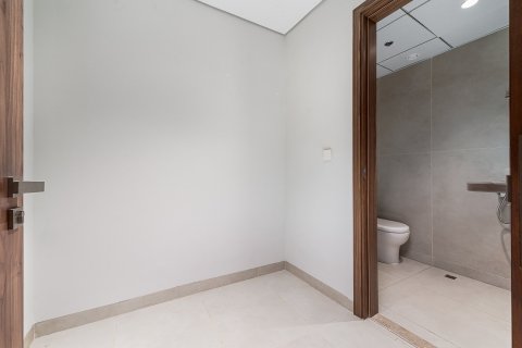 Apartment in Al Warsan, Dubai 4 bedrooms, 196.68 sq.m. № 134051 - photo 12
