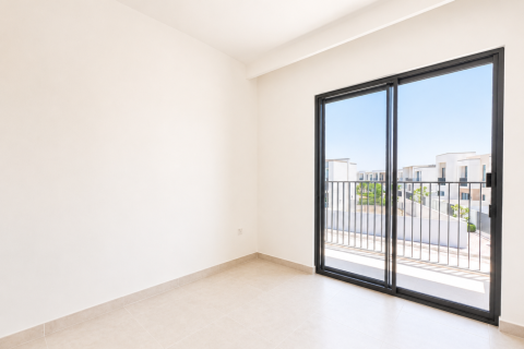 Townhouse in Arabian Ranches 3, Dubai 3 bedrooms, 176.81 sq.m. № 134054 - photo 8