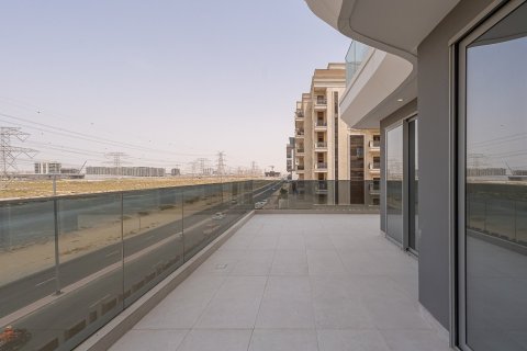 Apartment in Al Warsan, Dubai 4 bedrooms, 319.4 sq.m. № 134053 - photo 18