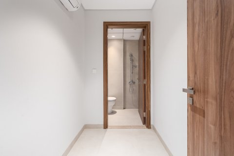 Apartment in Al Warsan, Dubai 4 bedrooms, 319.4 sq.m. № 134053 - photo 8