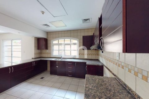 Maison de ville à Dubai Sports City, Dubai, 3 chambres, 199 m², № 24807 - photo 8
