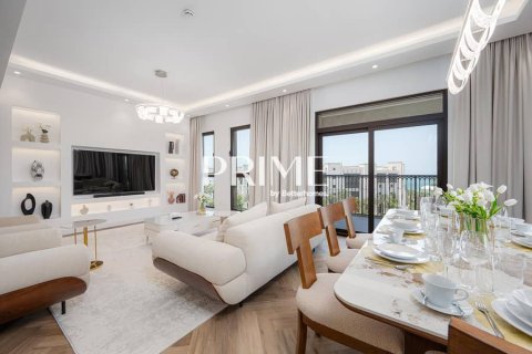 Купить квартиру в Умм-Сукейме, Дубай: 3 спальни, 171м², № 24808 - фото 11