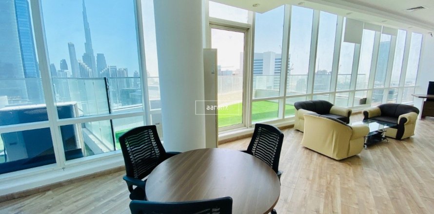 Bureau à Business Bay, Dubai, 62.9 m², № 49714