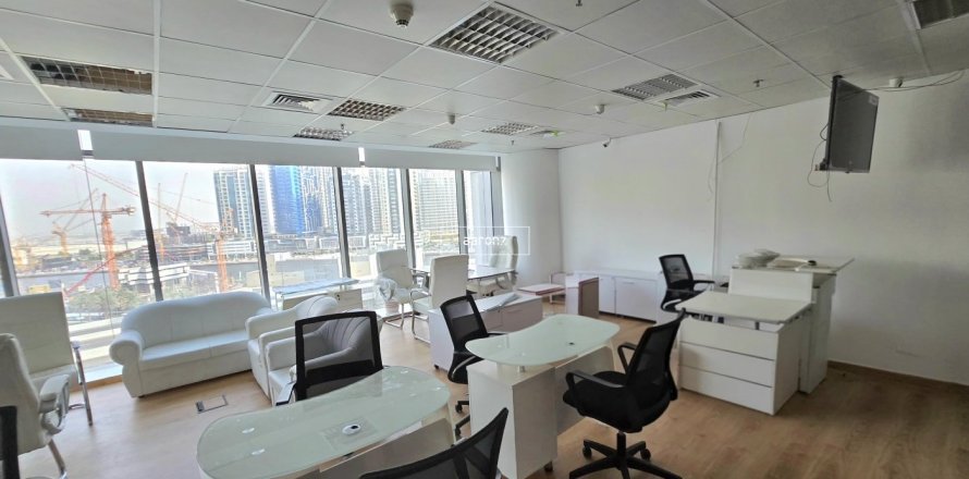 Bureau à Business Bay, Dubai, 77 m², № 49713
