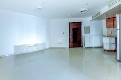 Apartment in Jumeirah Lake Towers, Dubai 2 bedrooms, 85.6 sq.m. № 49711 - photo 2