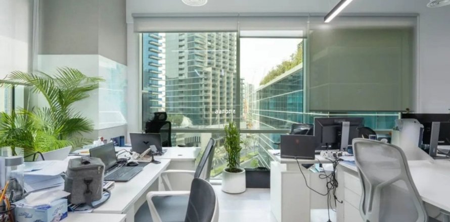 Офис в Бизнес-Бэе, Дубай, 151.4м², № 49715