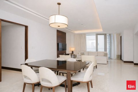 Apartamento en Downtown Dubai (Downtown Burj Dubai), Dubai, 2 dormitorios, 143.3 m², № 95759 - foto 4