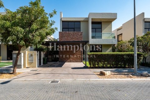 Снять в аренду виллу в DAMAC Hills (Akoya by DAMAC), Дубай: 5 спален, 639.91586400м², № 113149 - фото 28
