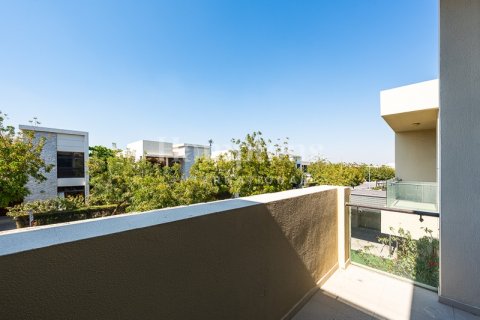 Вилла в DAMAC Hills (Akoya by DAMAC), Дубай, 5 спален, 639.916м², № 113149