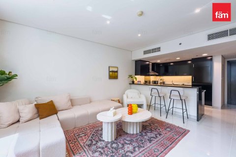 Apartamento en Business Bay, Dubai, 1 dormitorio, 76 m², № 23886 - foto 1