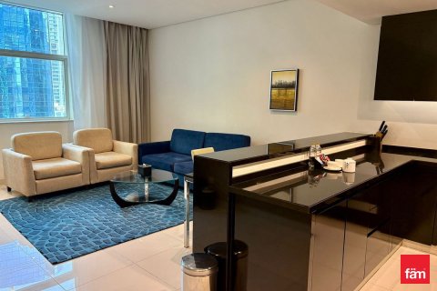 Apartment in Business Bay, Dubai 1 bedroom, 76 sq.m. № 23886 - photo 2