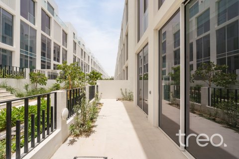 Townhouse in Al Barari, Dubai 4 bedrooms, 458.94 sq.m. № 123613 - photo 22
