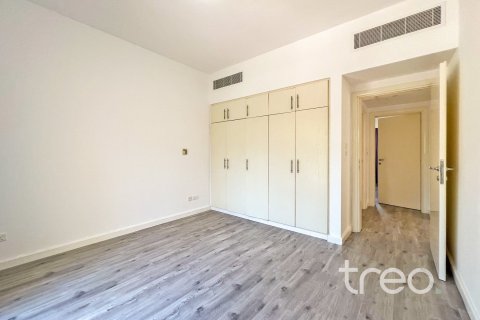 Villa à Meadows, Dubai, 5 chambres, 56.86 m², № 123616 - photo 20