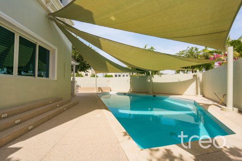 Villa à The Villa, Dubai, 5 chambres, 628.49 m², № 123612