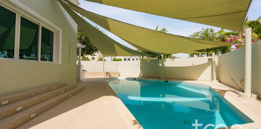 Villa à The Villa, Dubai, 5 chambres, 628.49 m², № 123612