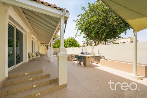 Villa à The Villa, Dubai, 5 chambres, 628.49 m², № 123612 - photo 4