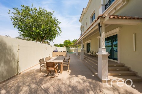 Villa à The Villa, Dubai, 5 chambres, 628.49 m², № 123612 - photo 9