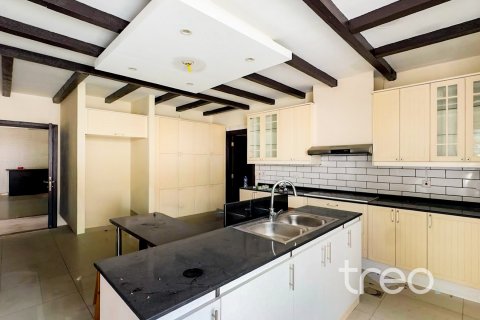 Villa in Saheel, Arabian Ranches, Dubai 5 bedrooms, 493.22 sq.m. № 123615 - photo 4