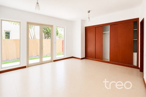 Villa in Saheel, Arabian Ranches, Dubai 5 bedrooms, 456.06 sq.m. № 123617 - photo 8