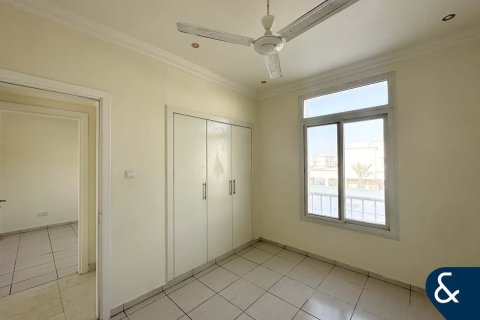 Villa en Springs 12, The Springs, Dubai, 3 dormitorios, 211 m², № 88665 - foto 15
