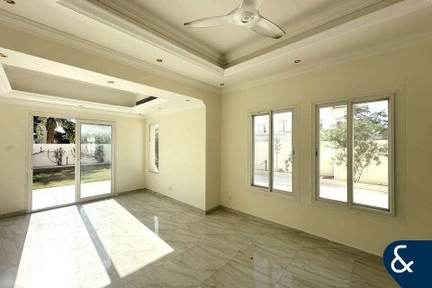 Villa en Springs 12, The Springs, Dubai, 3 dormitorios, 211 m², № 88665 - foto 4