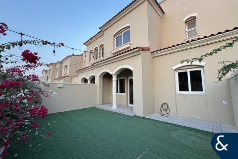 Villa in Dubai Land, Dubai 2 bedrooms, 173 sq.m. № 88675 - photo 13