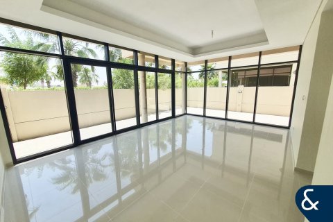 Villa in DAMAC Hills (Akoya by DAMAC), Dubai 3 bedrooms, 253 sq.m. № 88661 - photo 3