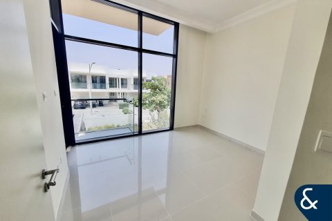 Villa in DAMAC Hills (Akoya by DAMAC), Dubai 3 bedrooms, 253 sq.m. № 88661 - photo 4