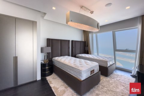Apartment in Dubai Marina, Dubai 4 bedrooms, 232.2 sq.m. № 139590 - photo 6