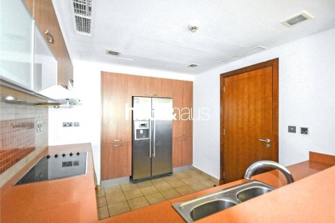 Apartment in Marina Residences, Palm Jumeirah, Dubai 3 bedrooms, 256 sq.m. № 44018 - photo 13