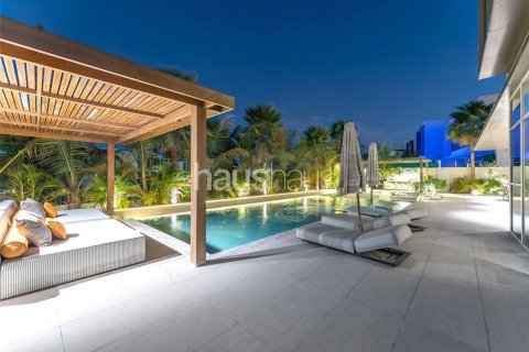 Villa en Golf Place, Dubai Hills Estate, Dubai, 6 dormitorios, 793 m², № 44015 - foto 2