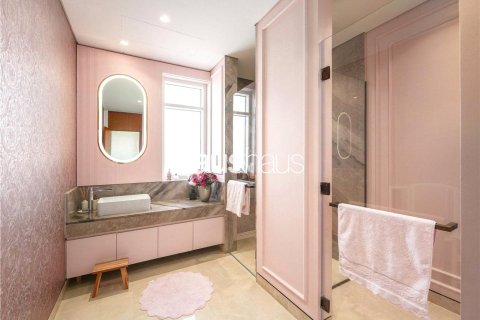 Villa en Golf Place, Dubai Hills Estate, Dubai, 6 dormitorios, 793 m², № 44015 - foto 23