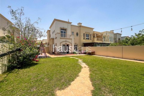 Villa in The Springs, Dubai 3 bedrooms, 210 sq.m. № 44019 - photo 1