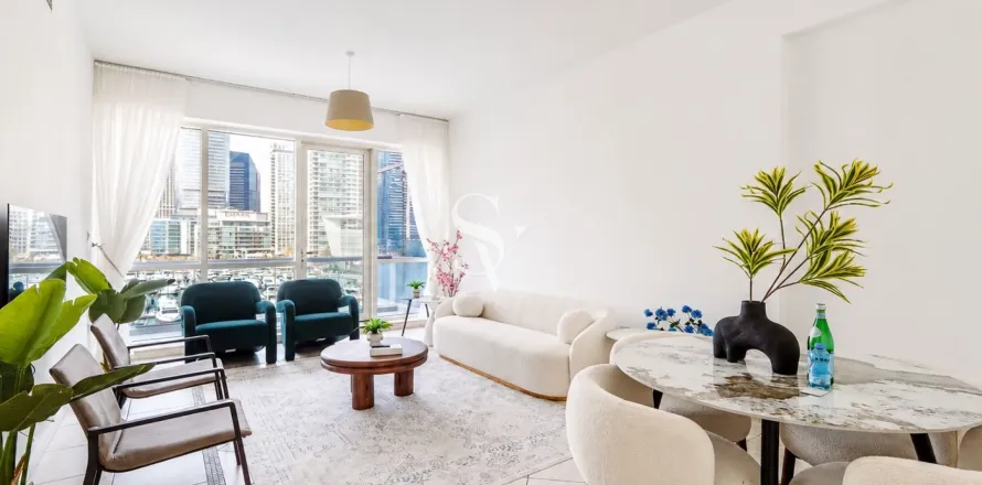 Appartement à Dubai Marina, Dubai, 2 chambres, 131 m², № 124174
