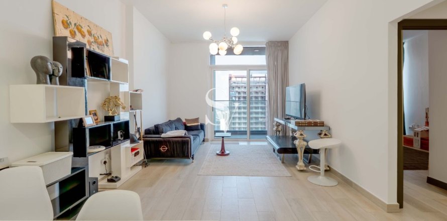 Appartement à District 15, Jumeirah Village Circle, Dubai, 2 chambres, 99 m², № 124175