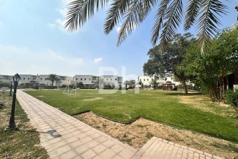 Снять в аренду таунхаус в Al Furjan, Дубай: 3 спальни, 224м², № 22211 - фото 4