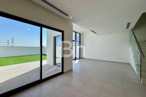Снять в аренду таунхаус в Al Furjan, Дубай: 3 спальни, 262м², № 22189 - фото 3