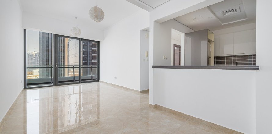 Apartamento en Silverene Tower B, Dubai Marina, Dubai, 2 dormitorios, 99.11 m², № 134011